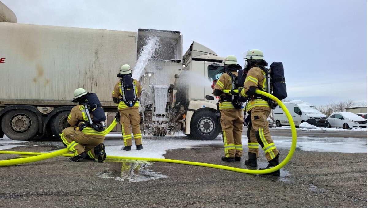 Löschzug West der Freiwilligen Feuerwehr Warburg im Einsatz